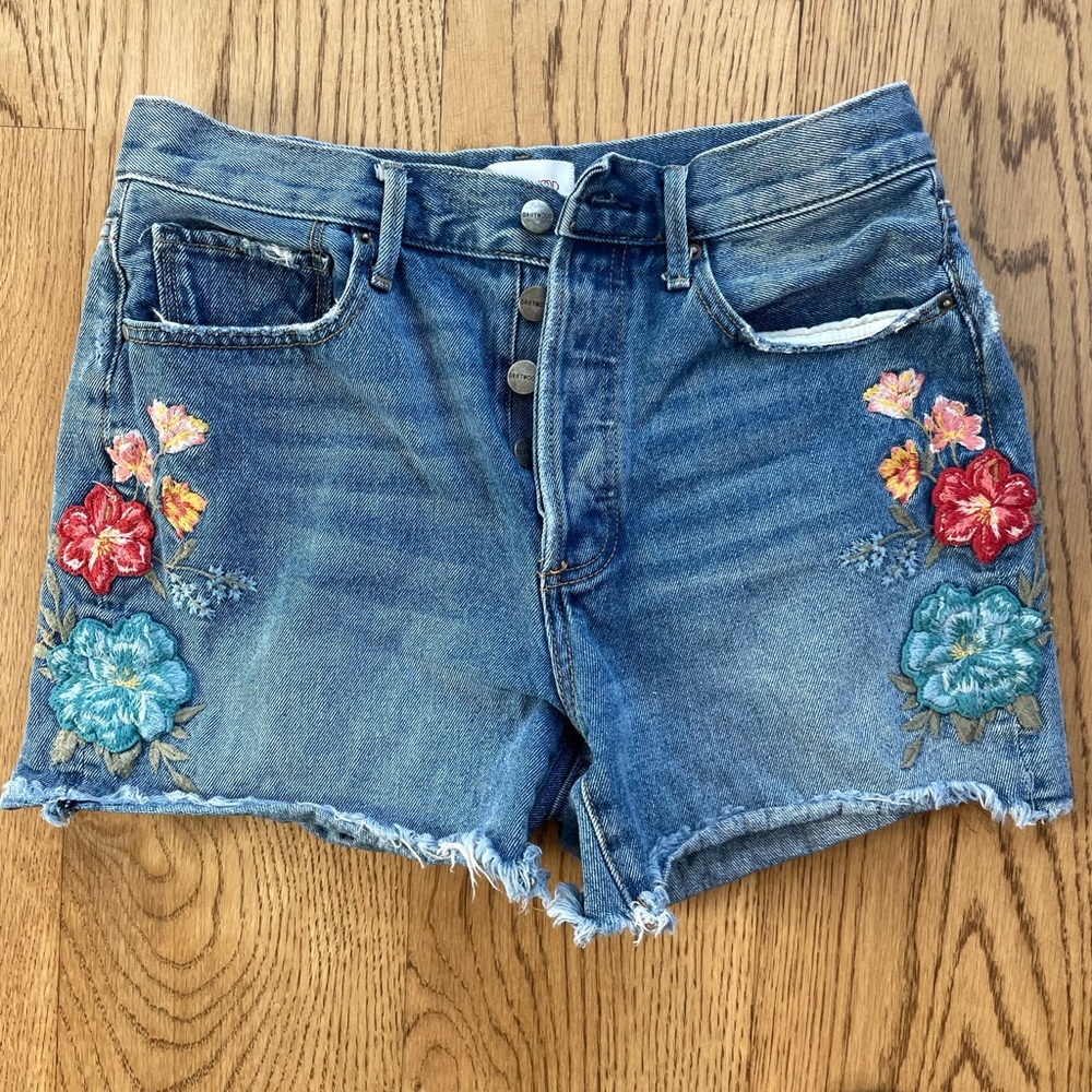 DRIFTWOOD Blue Jean Shorts with Floral Embroidery